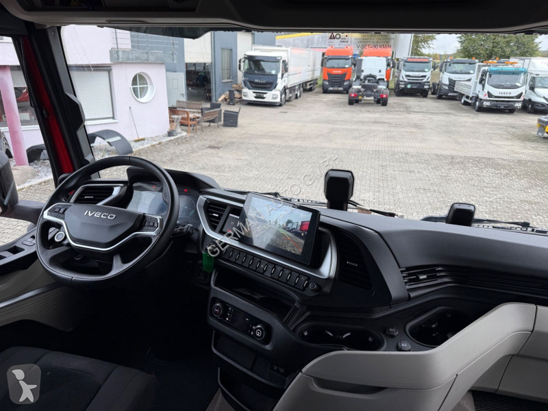 Тягач Iveco STRALIS S-WAY AS440S58T/FP Intarder...