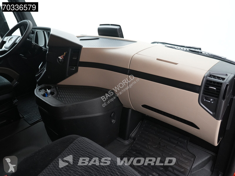 Ciągnik siodłowy Mercedes 1851 4X2 BigSpace APK...