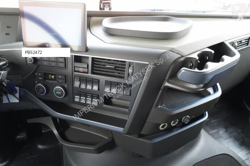 Тягач Volvo FH 500