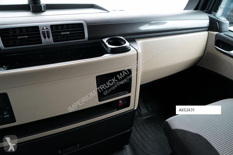Тягач MAN TGX 18. 500