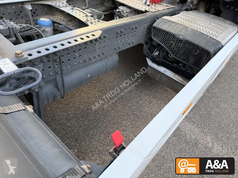 Traktor Mercedes ACTROS 1845