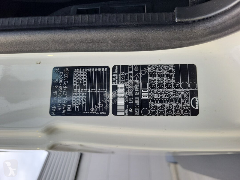 Traktor MAN 18.470