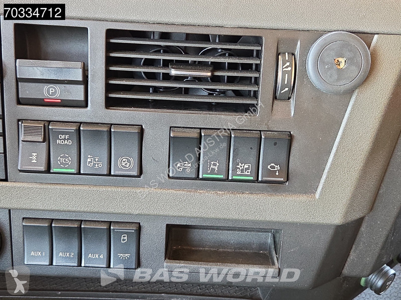 Ciągnik siodłowy Volvo 540  4X2 Globe Retarder...