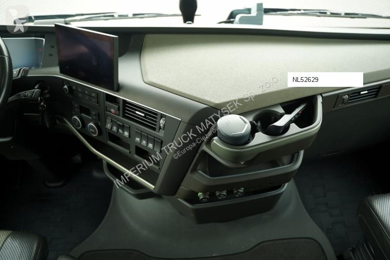 Влекач Volvo FH 500 / XXL / RETARDER / LOWDECK...