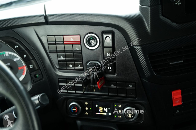 جرار Iveco 420