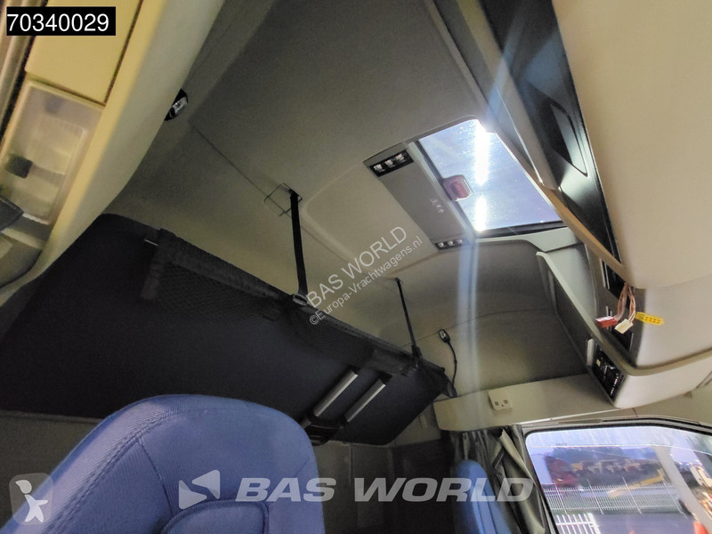 Volvo 500 4X2 XL 2xTanks Navi Standklima ACC...
