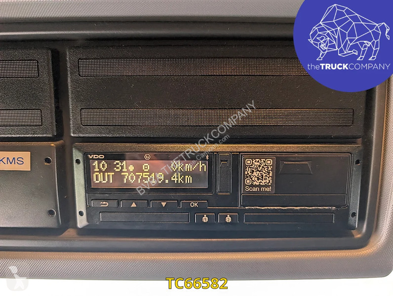 Renault T 520 tractor unit