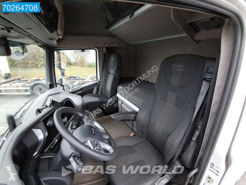 Traktor DAF 480 4X2 2x Tanks LED ACC