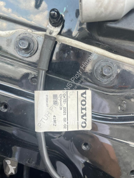 Tahač Volvo FH500 / 2021 / NISKI PRZEB / LEKKI...