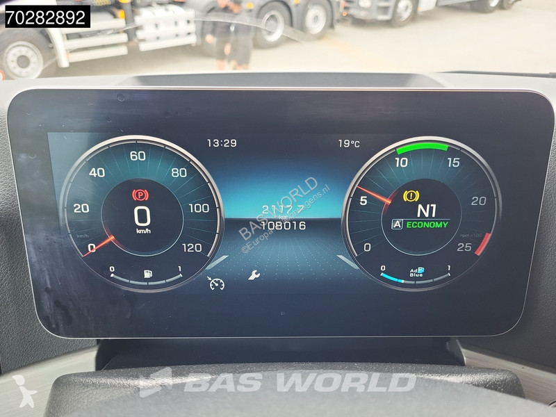 Tractor Mercedes 4163 8X4 180T GigaSpace...