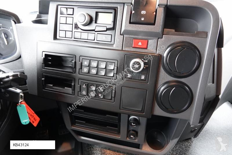 Traktor Renault T 480