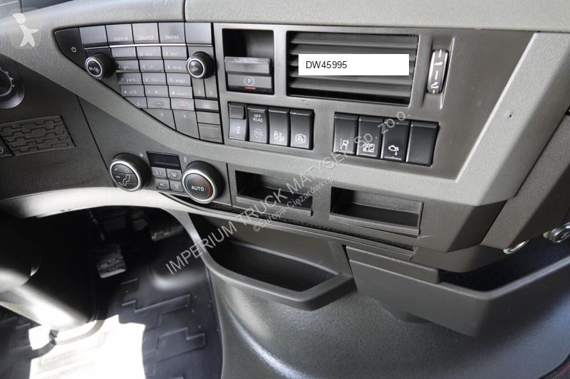 Tahač Volvo FH 500 / NISKA KABINA / HYDRAULIKA...