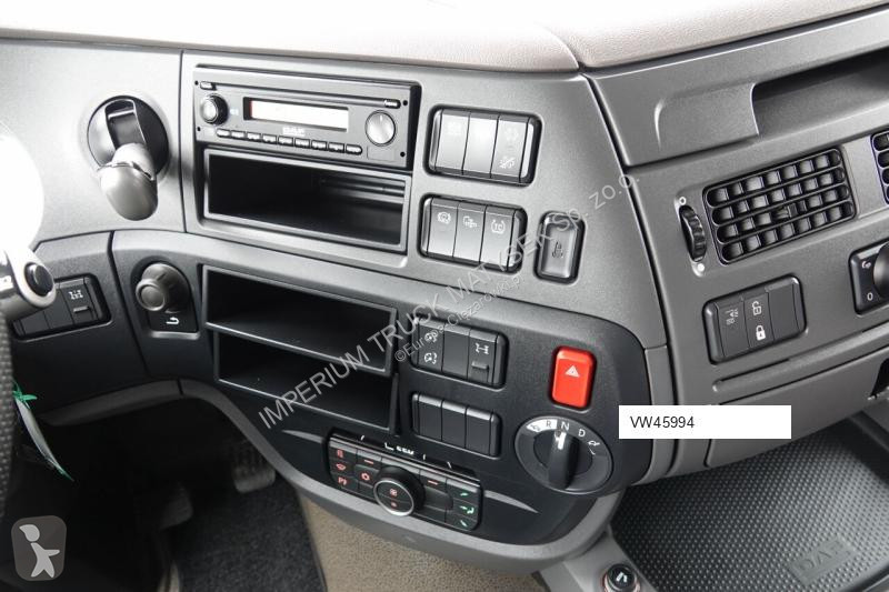 Cabeza tractora DAF XF 530
