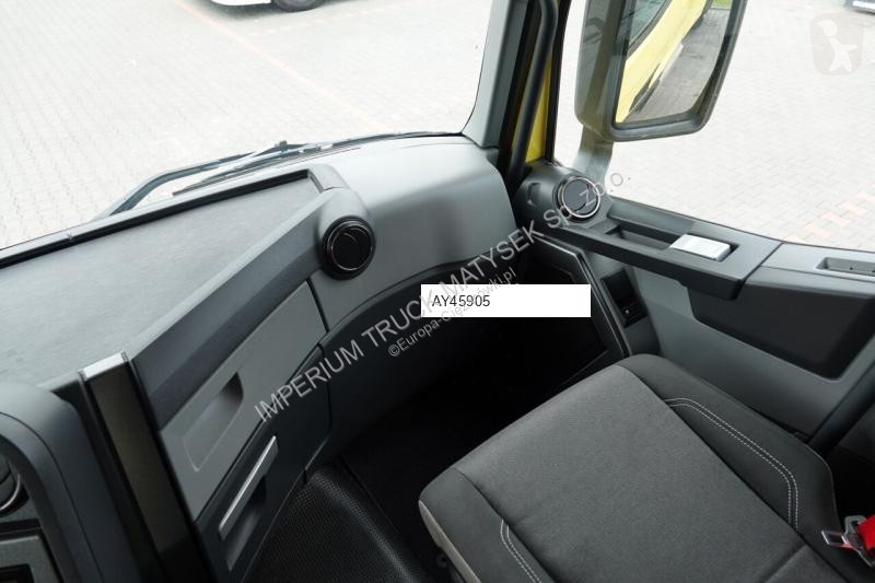 Traktor Renault T 440