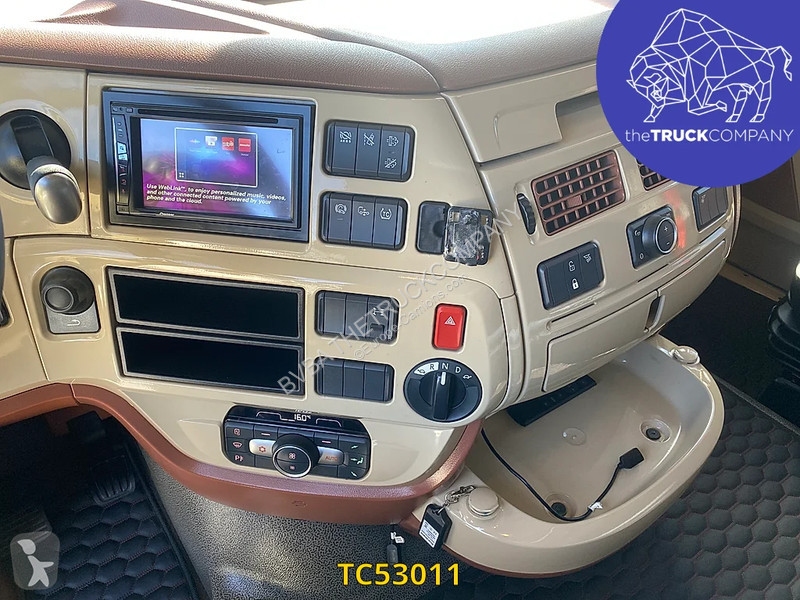 Traktor DAF Euro6 530