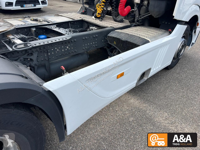 Cabeza tractora Mercedes ACTROS 1845