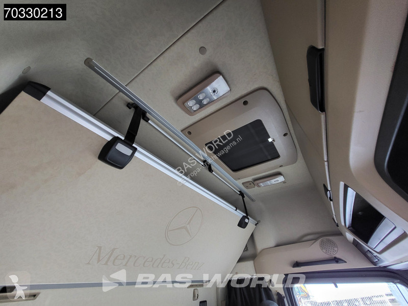 Trekker Mercedes 1848 4X2 GigaSpace Mega 2x...