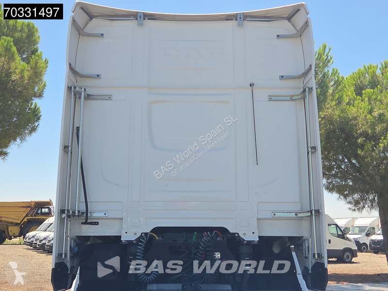 Cabeza tractora DAF + 530 4X2 Retarder 2x Tanks...