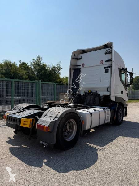 Cabeza tractora Iveco