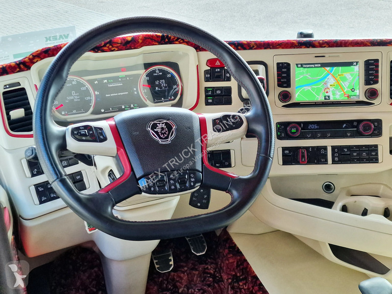 Cabeza tractora Scania R650 V8 NS Highline 6x2...