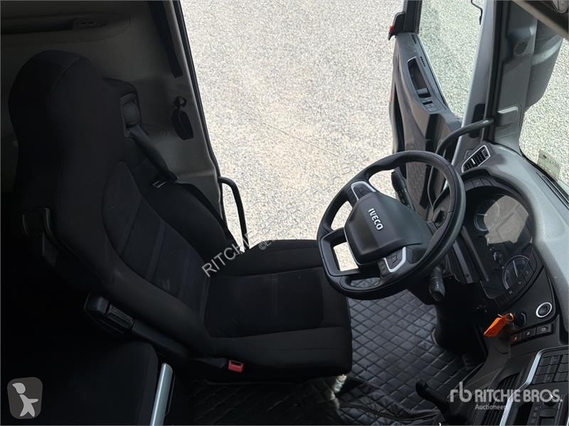 Cabeza tractora Iveco S-way 530
