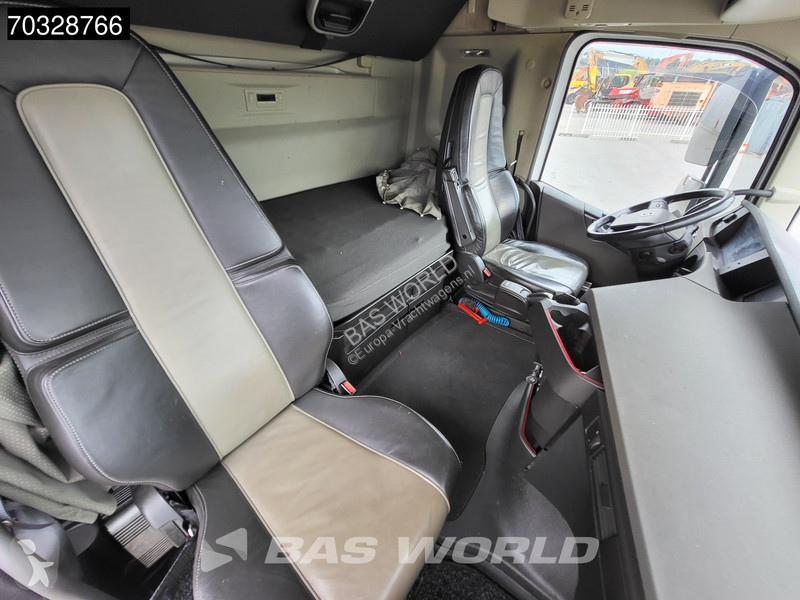 Tahač Volvo 500 4X2 XL 2xTanks Xenon I-ParkCool...