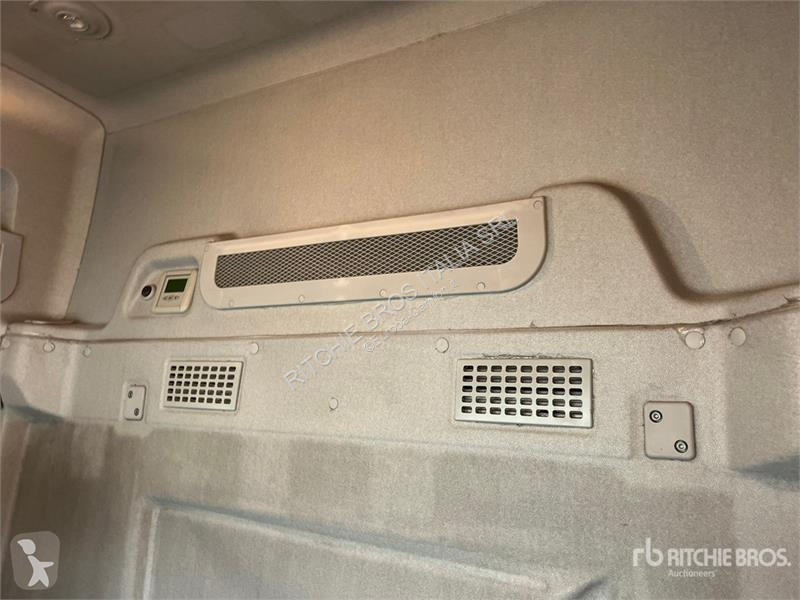 Tahač Iveco 500