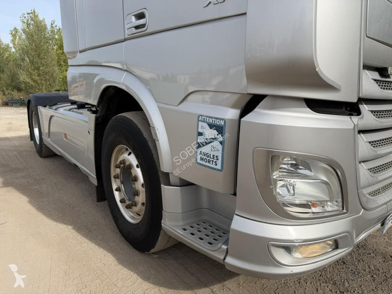Tracteur DAF 530
