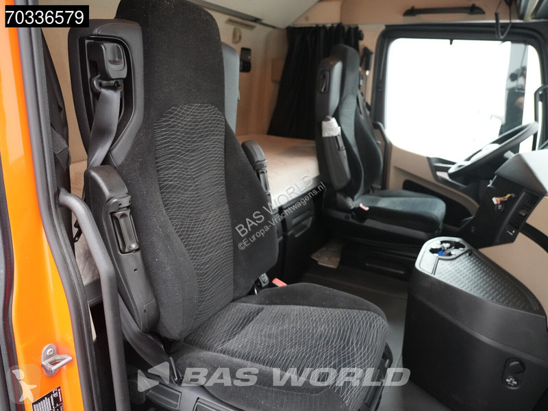 Ciągnik siodłowy Mercedes 1851 4X2 BigSpace APK...
