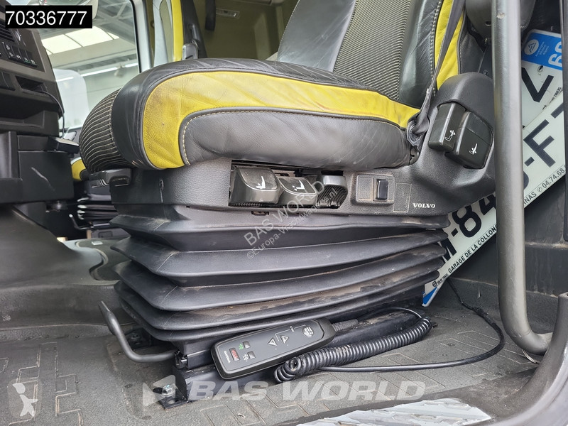 Tractor Volvo 550 6X4 Retarder 2x Tanks APK...