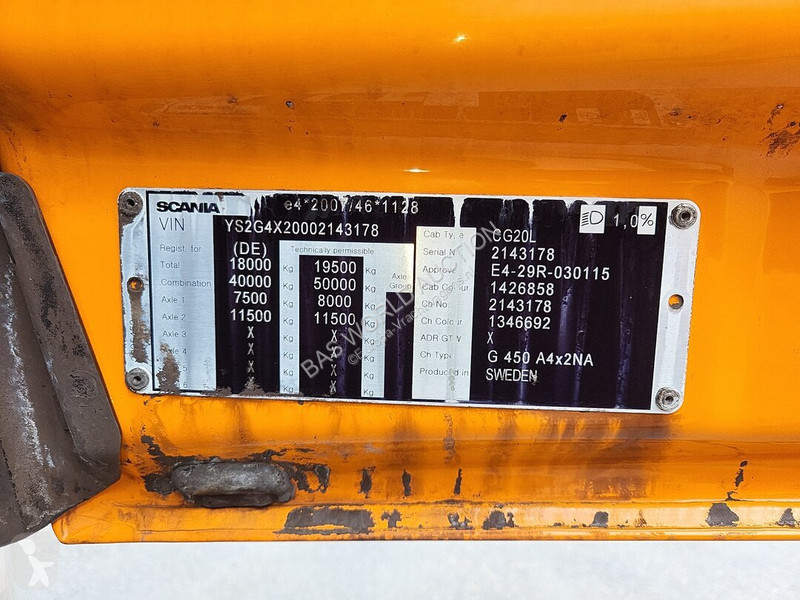 Ciągnik siodłowy Scania 450