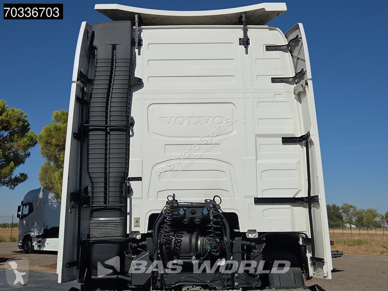 Тягач Volvo 500  4X2 XL 2xTanks Xenon ACC