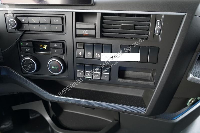 Тягач Volvo FH 500