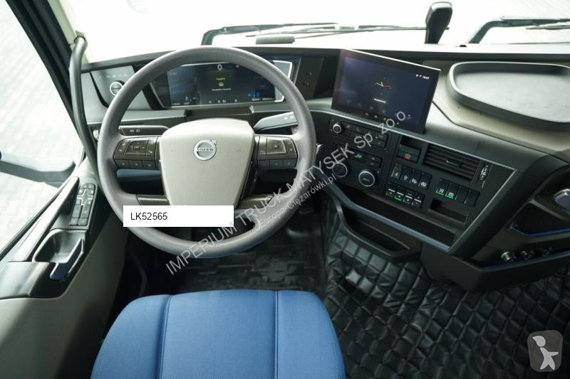 Влекач Volvo FH 500