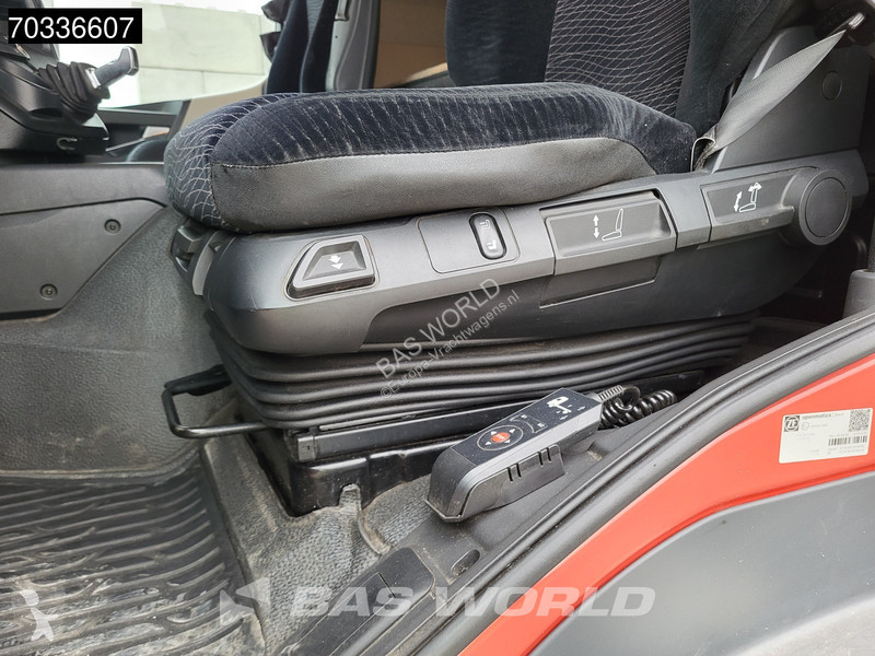 Nyergesvontató Mercedes 1840 4X2 StreamSpace...