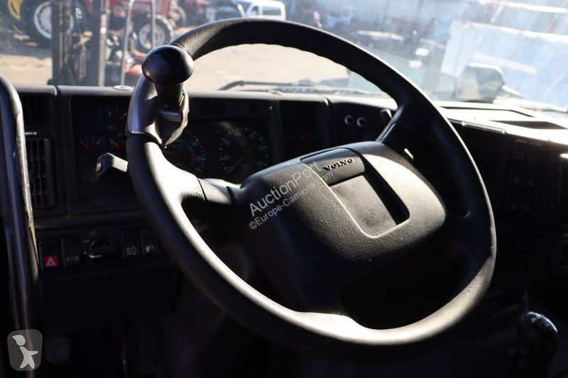 Traktor Volvo 460 Globetrotter