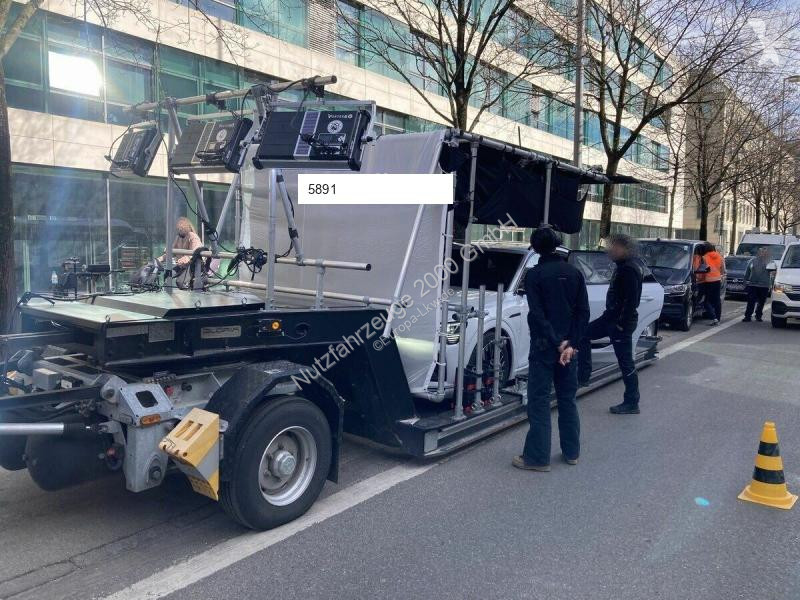 Tractor Mercedes 2143 Spezialgespann für TV...