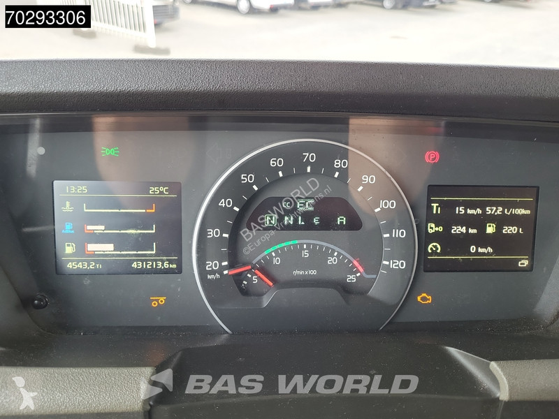 Tahač Volvo 6X4 Retarder 2xTanks Lift-Axle...