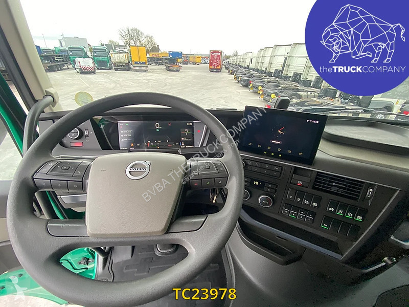 جرار Volvo 500