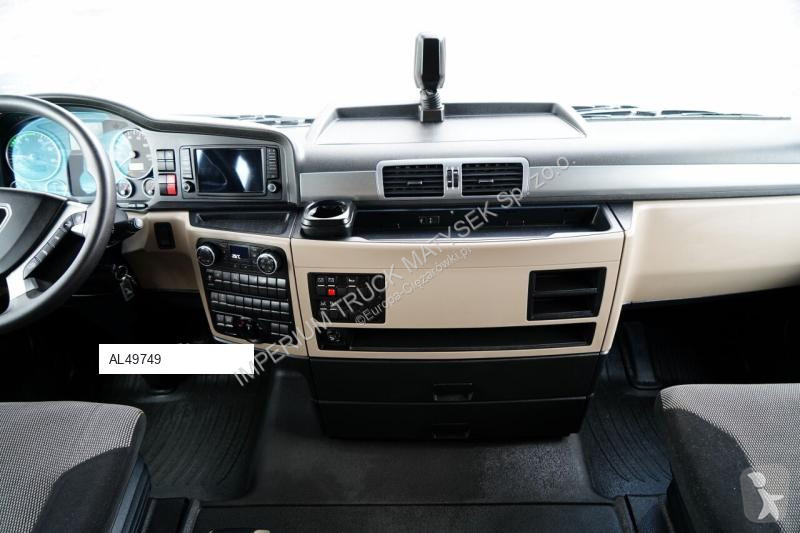 Влекач MAN TGX 18. 430