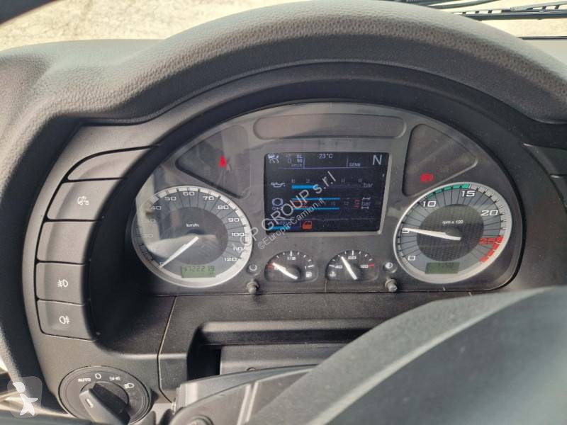 جرار Iveco