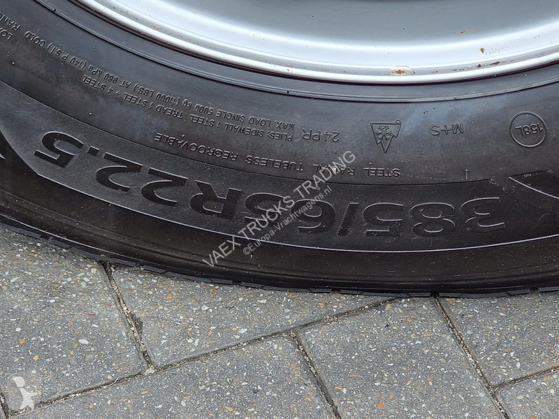 جرار Volvo 13500 6x2/4 Low roof - MA chassis -...
