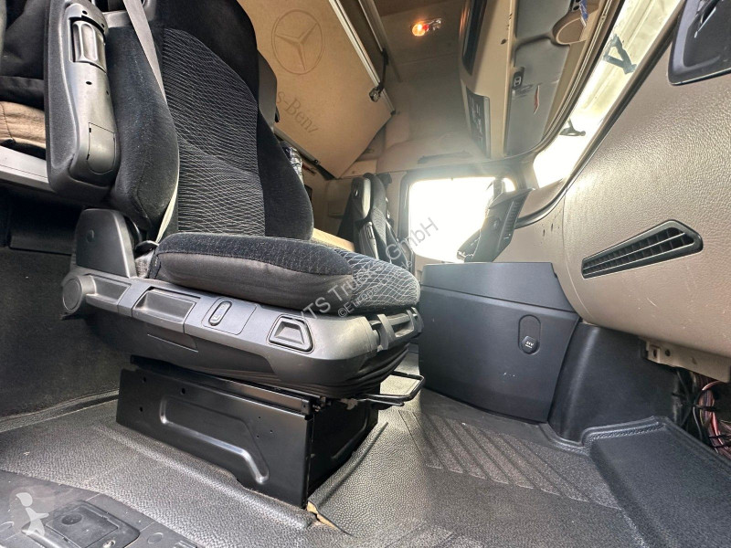 Ciągnik siodłowy Mercedes 1845 Euro6 4x2 Voll-Luft