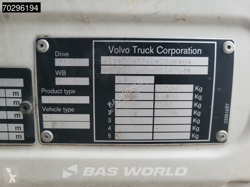 جرار Volvo 420  4X2 VEB+ Euro 6