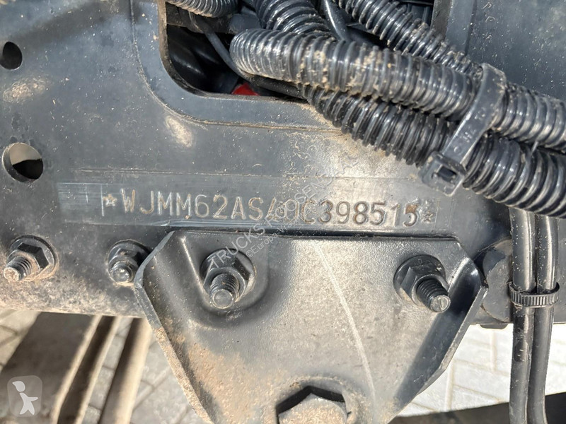 Iveco 420 + HYDRAULIC + EURO 6 + MOT 15-10-2026...