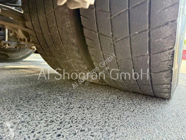 جرار Renault T460...