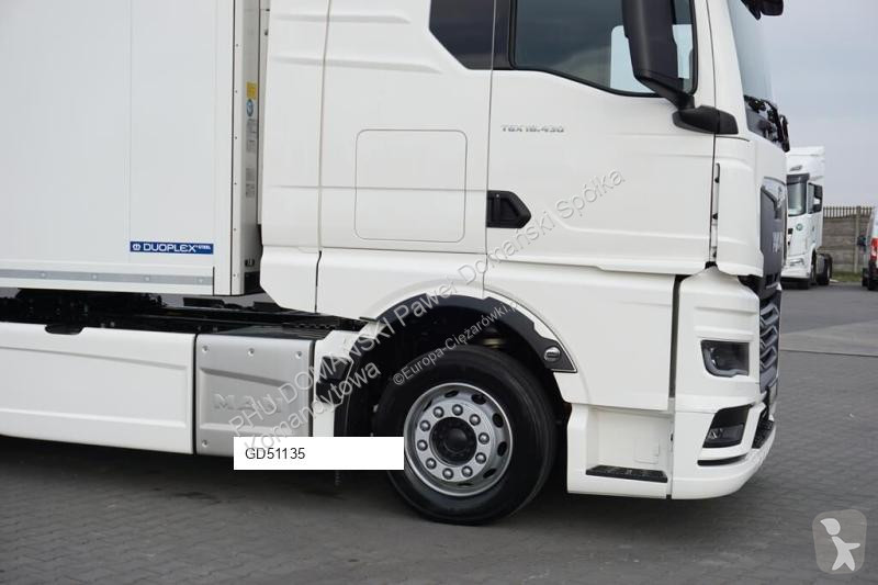 Cap tractor MAN CHŁODNIA / CARRIER VECTOR 1550...