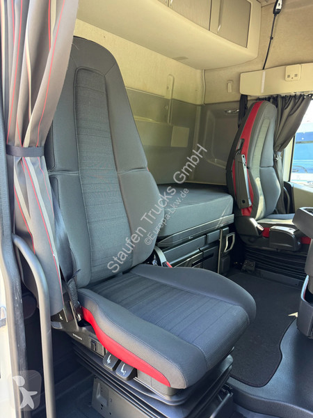 جرار Volvo FH 460 3x Globe *Standard-SZM...