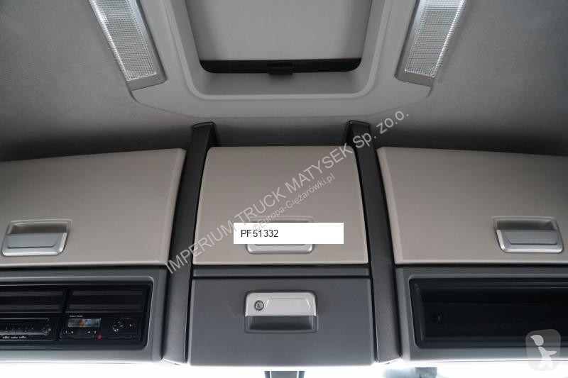جرار Renault T 520