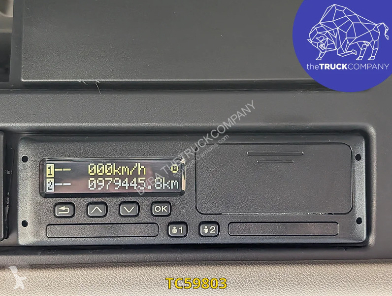 جرار Scania 520